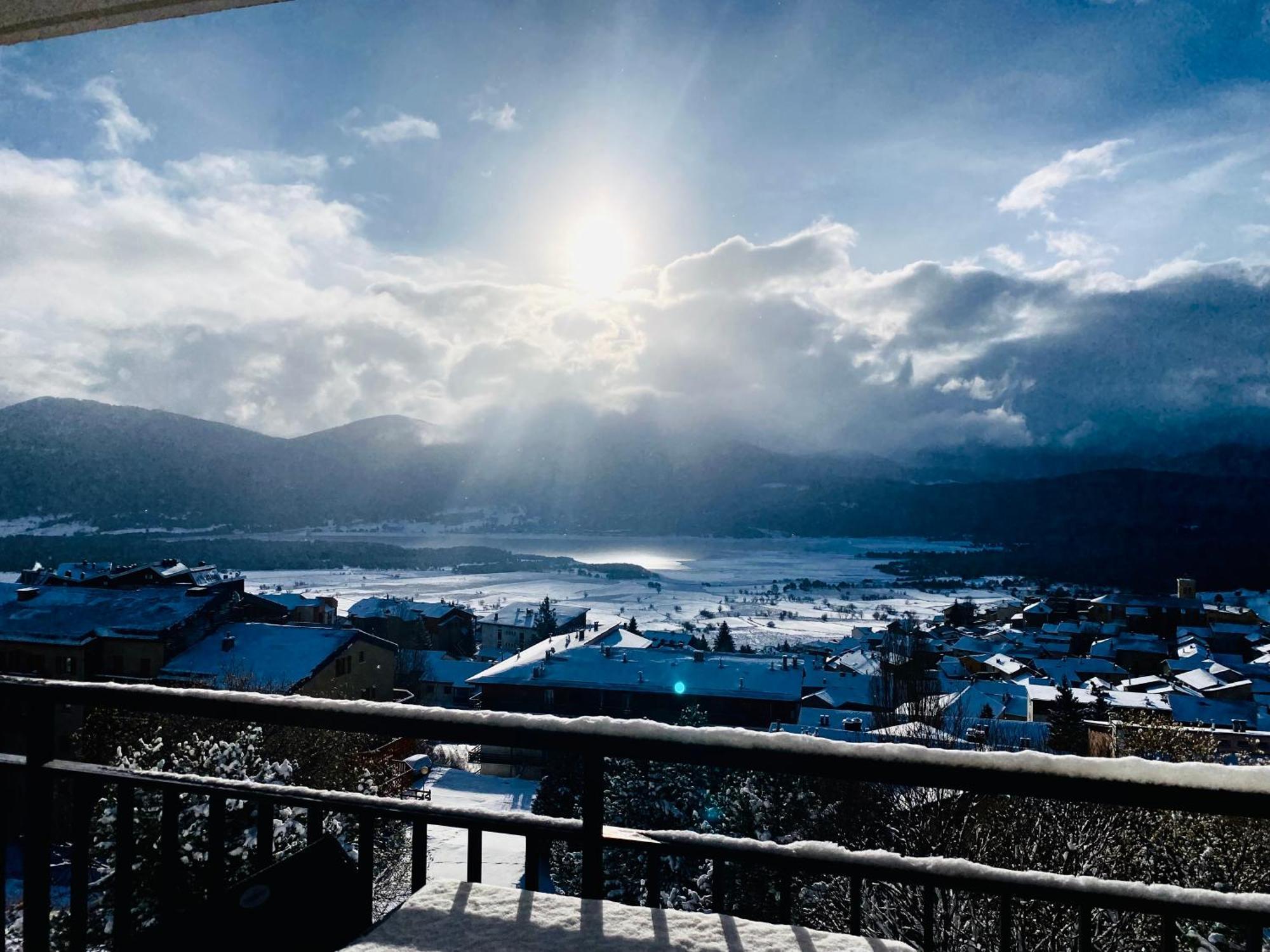 Appartement, Vue Lac Panoramique Avec Terrasse, Parking, Aux Angles 外观 照片