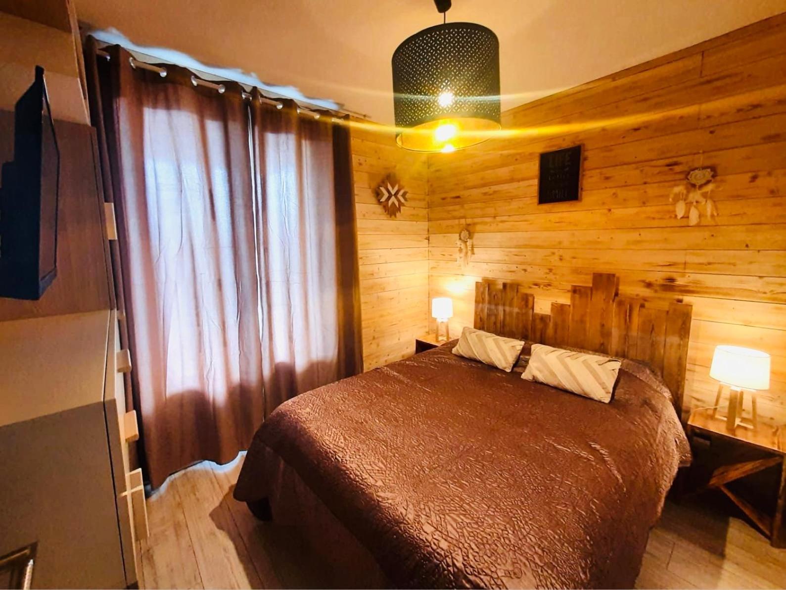 Appartement, Vue Lac Panoramique Avec Terrasse, Parking, Aux Angles 外观 照片